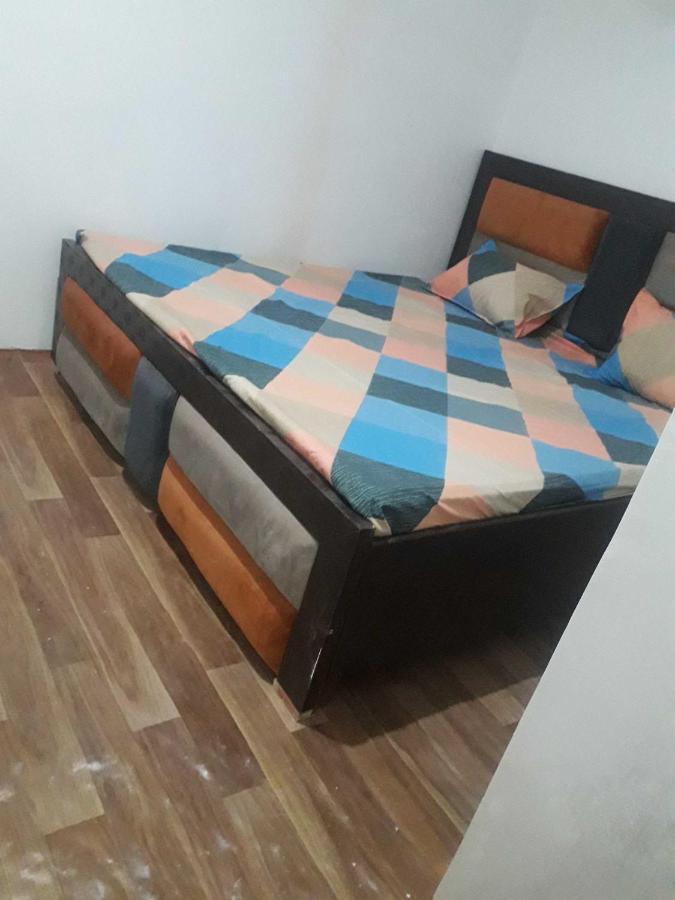 Oyo Golden Inn Hotel Meerut Eksteriør billede